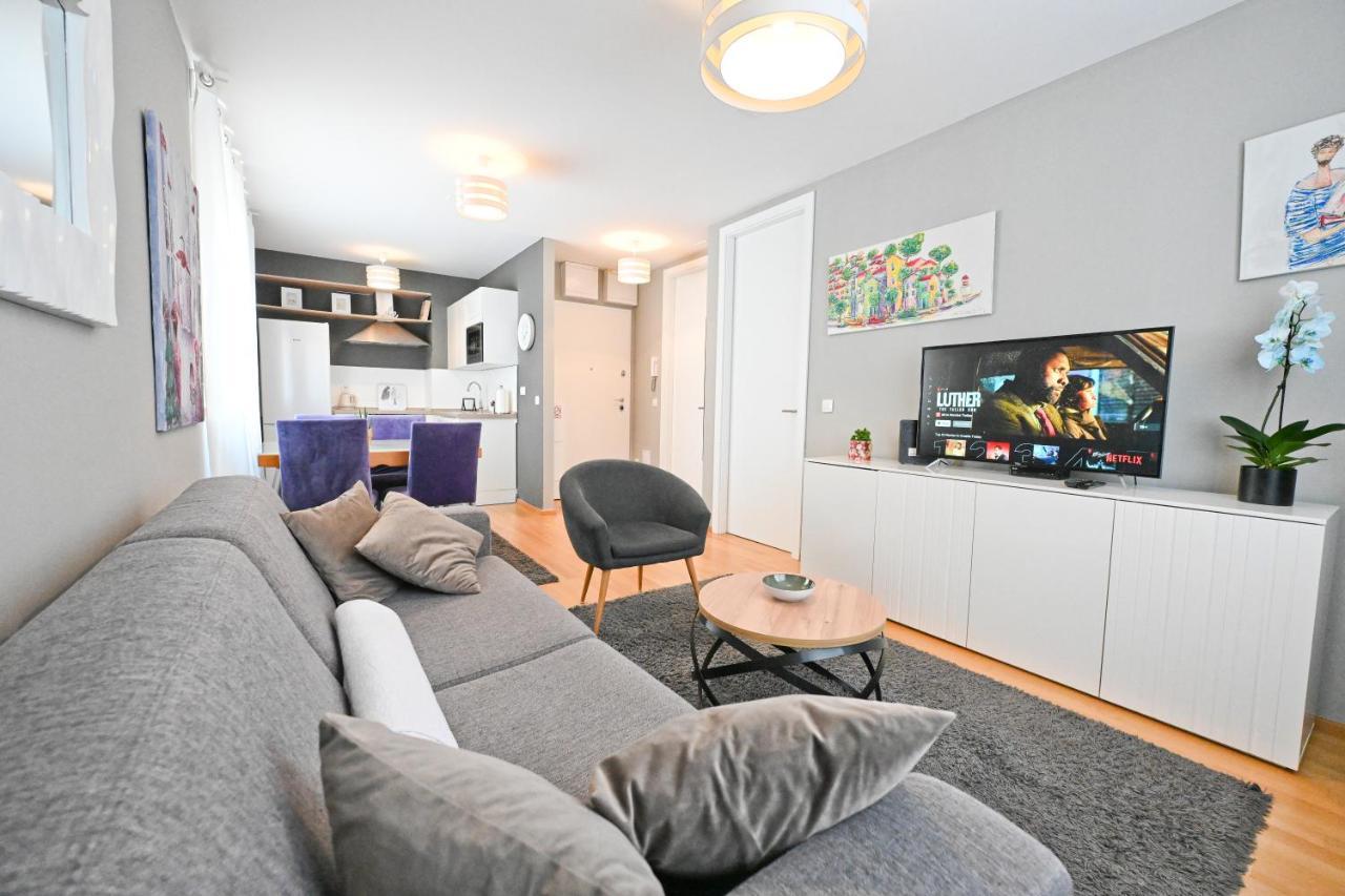 Apartman Zadar City Inn 2 & Free Private Parking Exterior foto