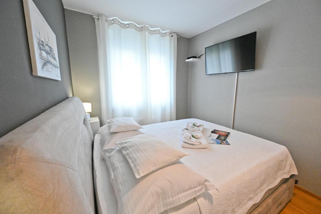 Apartman Zadar City Inn 2 & Free Private Parking Exterior foto