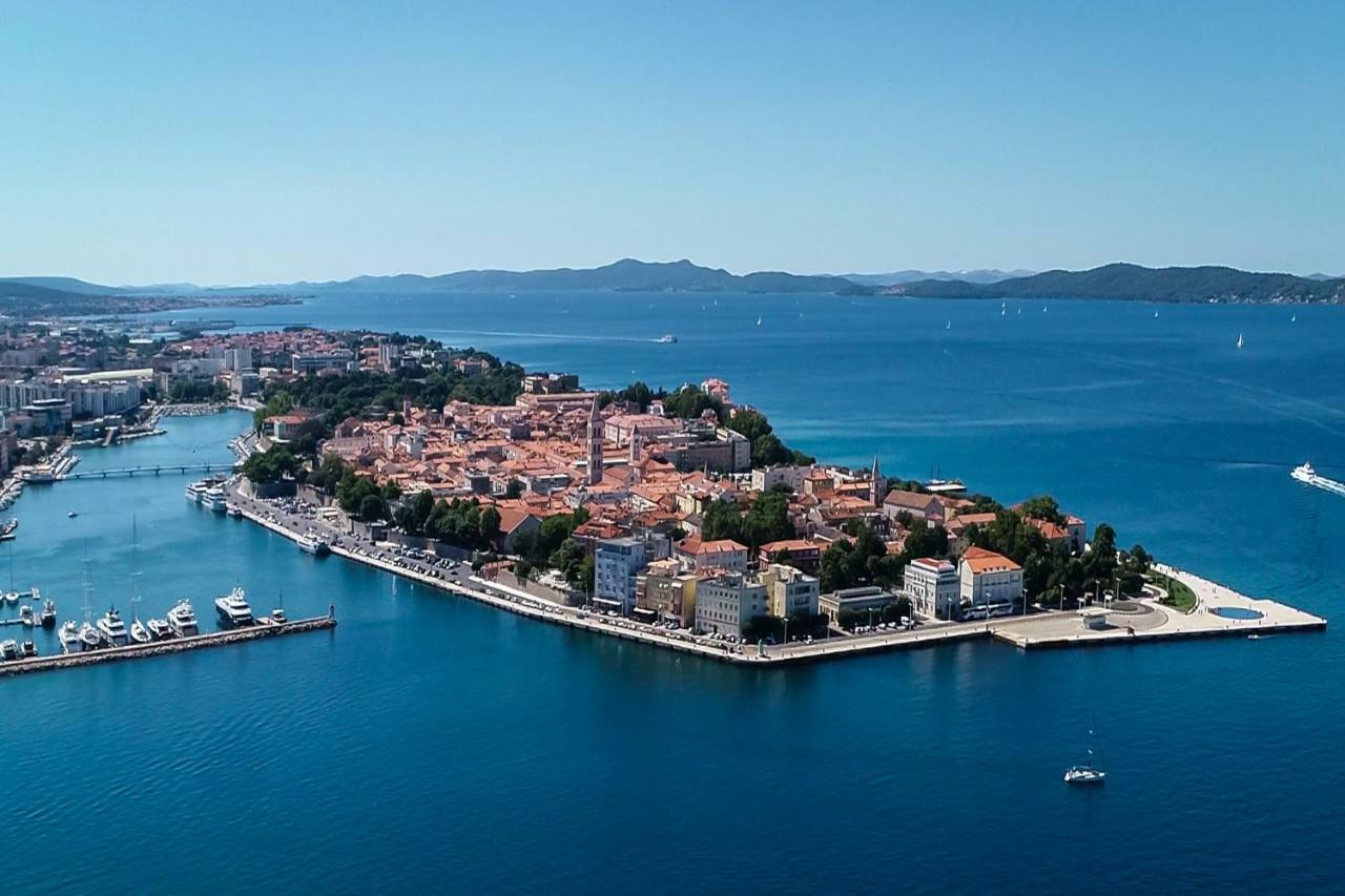 Apartman Zadar City Inn 2 & Free Private Parking Exterior foto